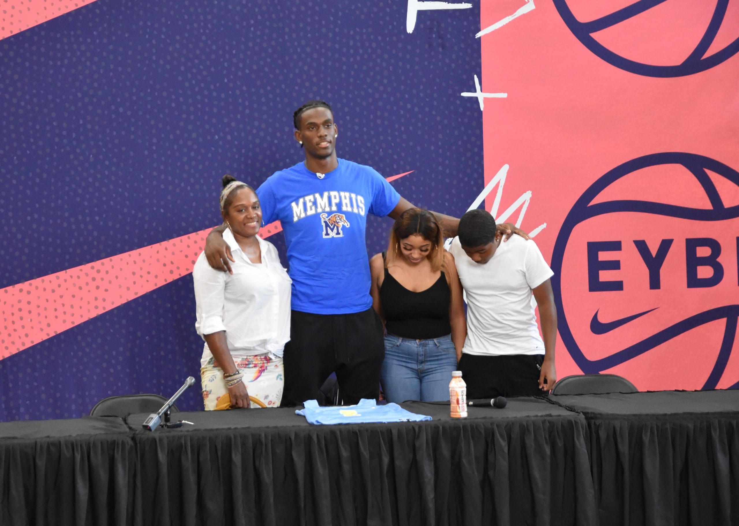 Featured image for “Duren taking his talents to Memphis”