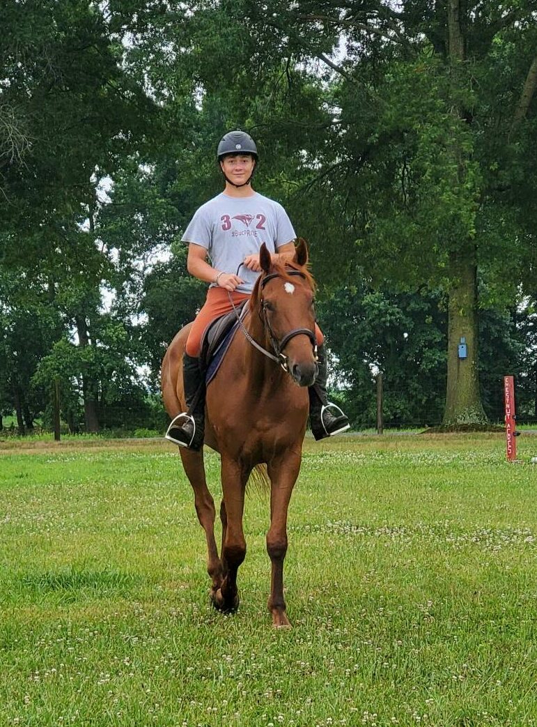 Featured image for “MHS student to compete in national equestrian event”