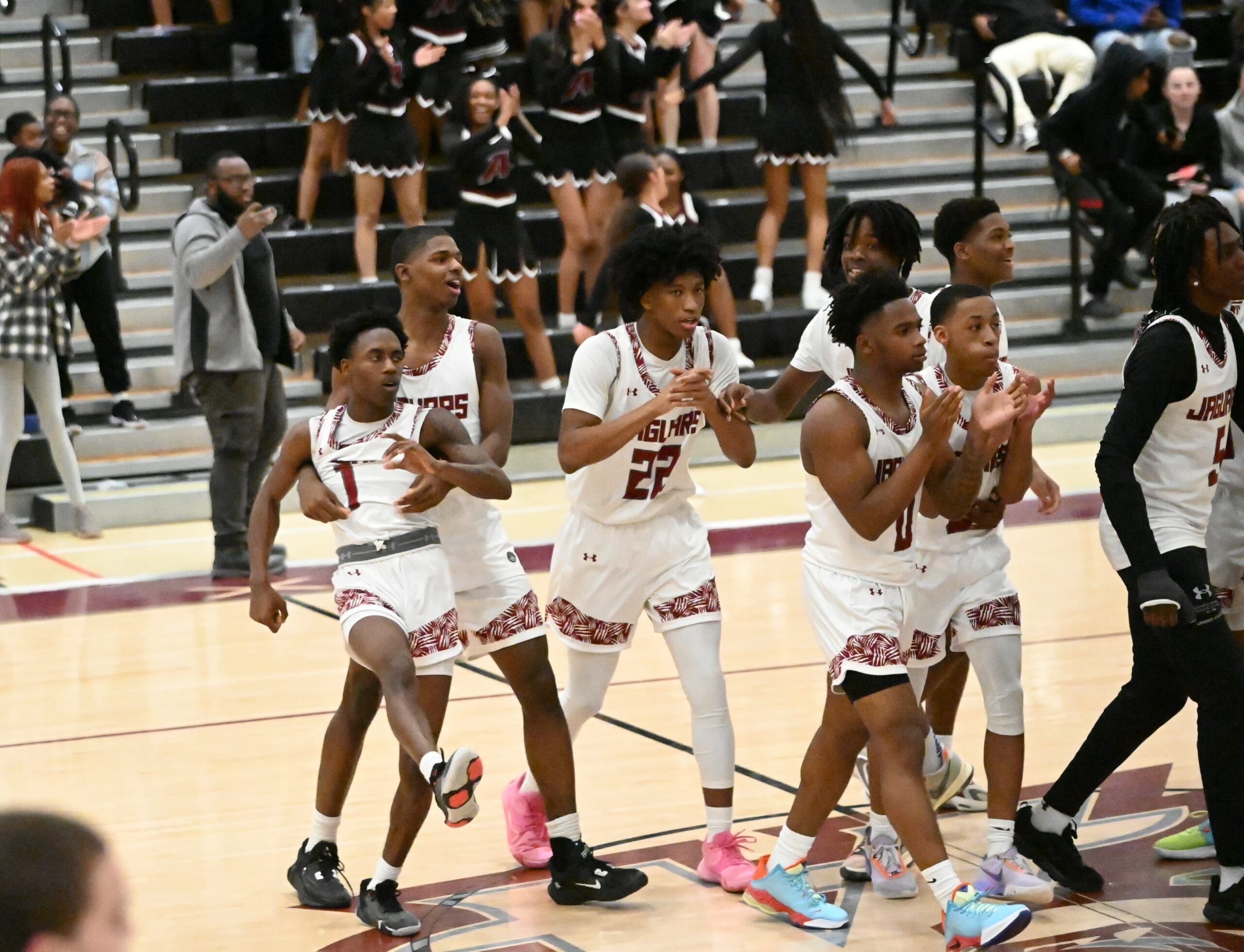 Featured image for “Bonus Hoops as No. 7 Appo holds off No. 6 Caravel ”