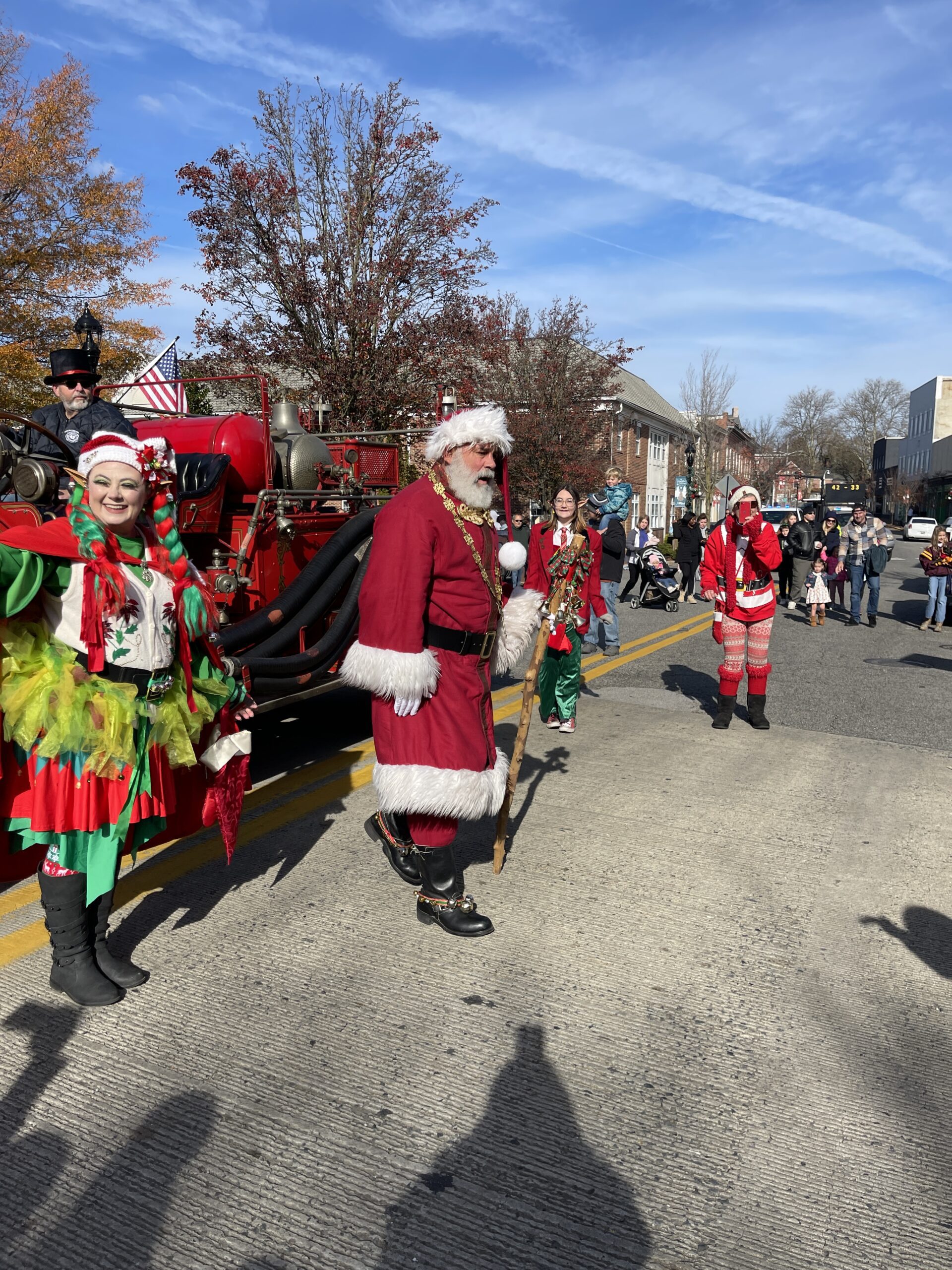 Featured image for “Santa arrives with great fanfare in Milford”