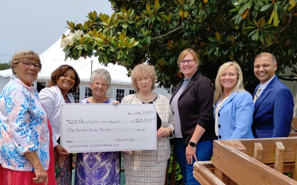 Health 144 Featured image for “Union Hospital Auxiliary donates $120K for Behavioral Health Unit”