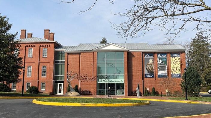 Biggs Museum Exterior 64C4726D 5056 B3A8 49521077BB7D83B1 64c470d85056b3a 64c479ea 5056 b3a8 49484c4f9a957260